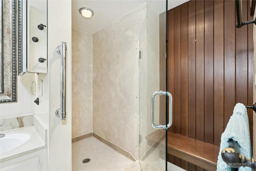 Property photo for 3002 162nd Place Se, Bellevue photo 13