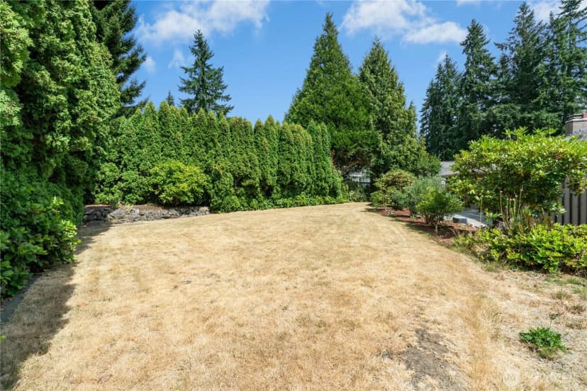 Property photo for 3002 162nd Place Se, Bellevue photo 21