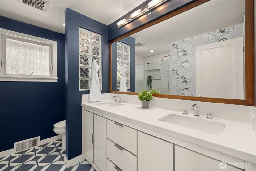 Property photo for 4110 Sw Rose Street, Seattle photo 16