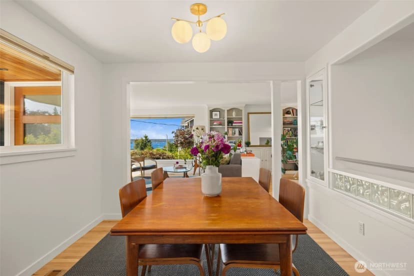 Property photo for 4110 Sw Rose Street, Seattle photo 9