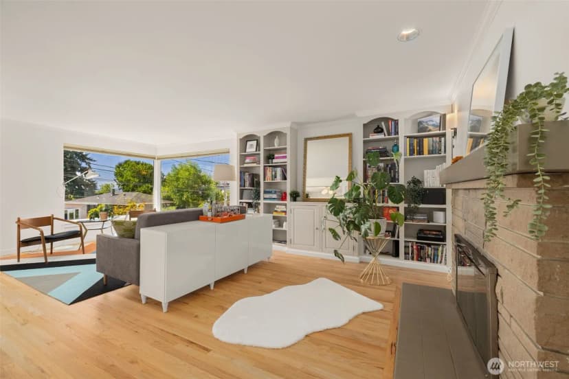 Property photo for 4110 Sw Rose Street, Seattle photo 8