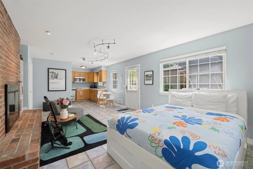 Property photo for 4110 Sw Rose Street, Seattle photo 25