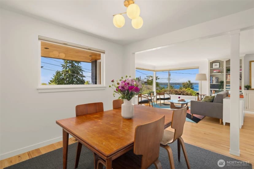 Property photo for 4110 Sw Rose Street, Seattle photo 6