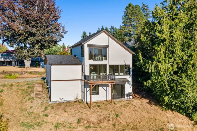 Property photo for 3022 Sylvan Drive W, University Place photo 31