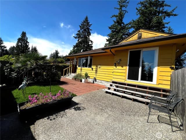 Property photo for 233 S Yantic Avenue, Bremerton photo 5