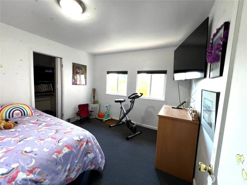 Property photo for 233 S Yantic Avenue, Bremerton photo 18