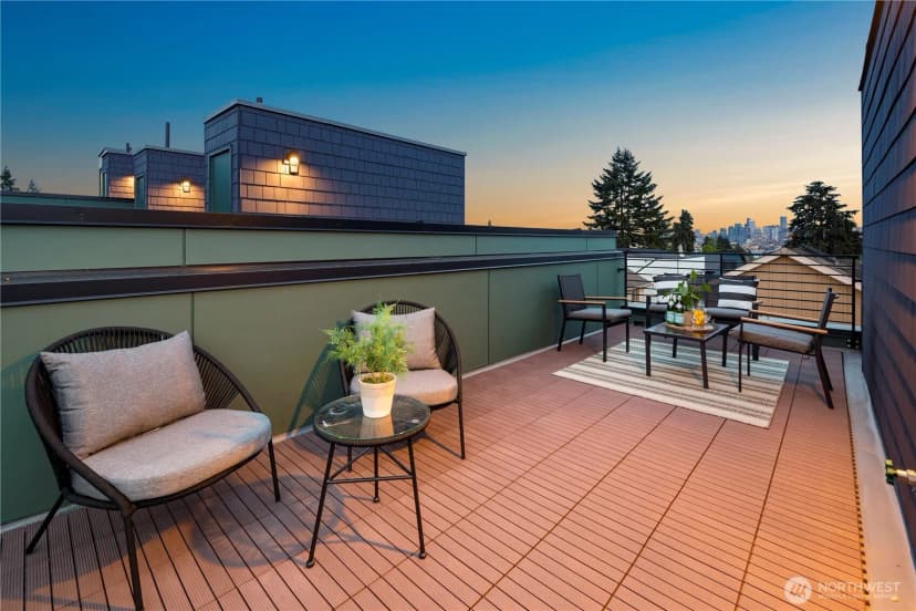 Property photo for 1529 N 39th Street, Seattle photo 24