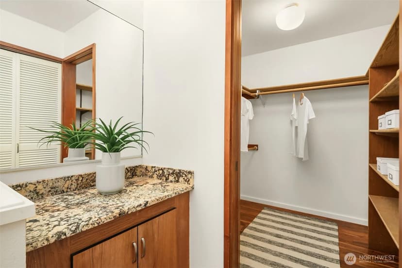 Property photo for 4505 Ne 55th Street, Seattle photo 11