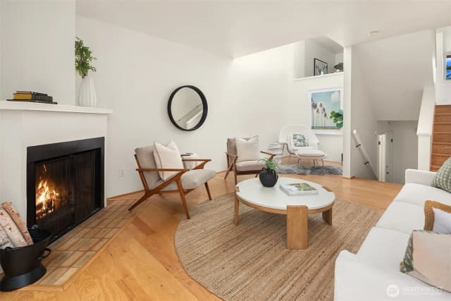 Property photo for 4505 Ne 55th Street, Seattle photo 4