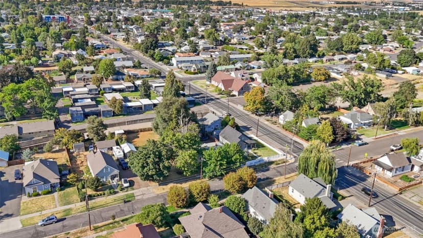 Property photo for 220 S Roosevelt Street, Walla Walla photo 37