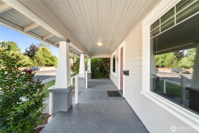 Property photo for 220 S Roosevelt Street, Walla Walla photo 4