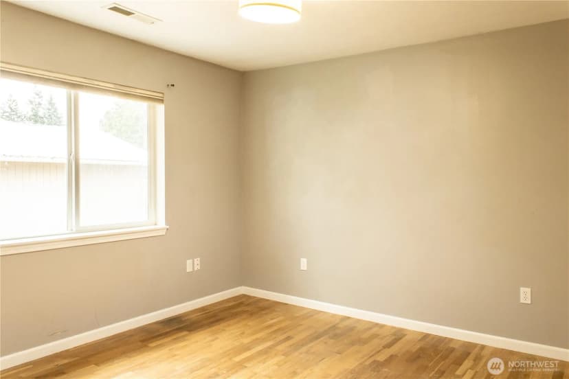 Property photo for 1325 Garrison Avenue, Port Orchard photo 10