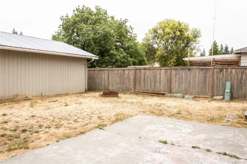 Property photo for 1325 Garrison Avenue, Port Orchard photo 17