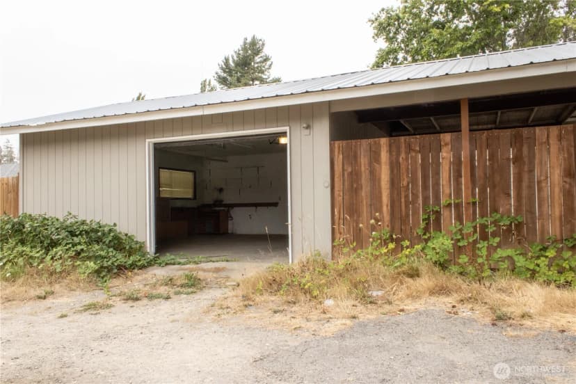 Property photo for 1325 Garrison Avenue, Port Orchard photo 21
