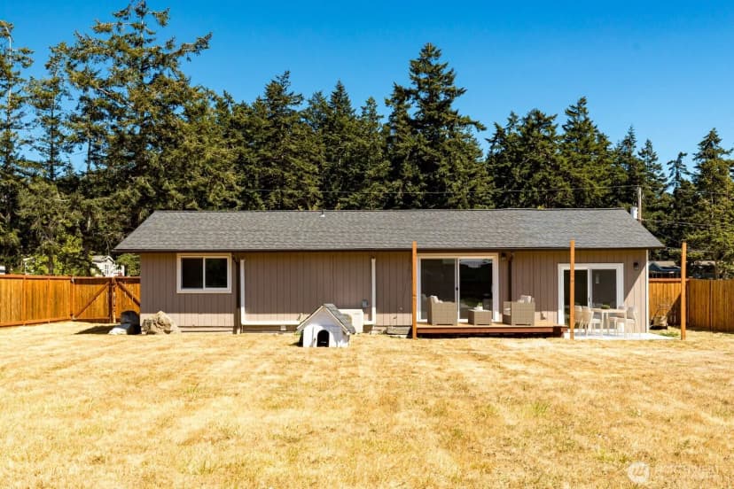Property photo for 969 Donald Avenue, Oak Harbor photo 27
