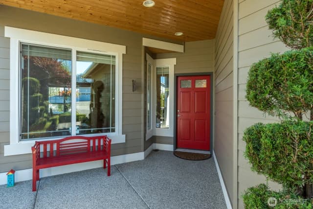 Property photo for 28325 71st Drive Nw, Stanwood photo 4