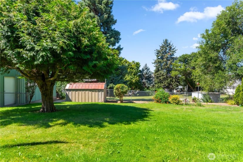 Property photo for 476 N James, East Wenatchee photo 32