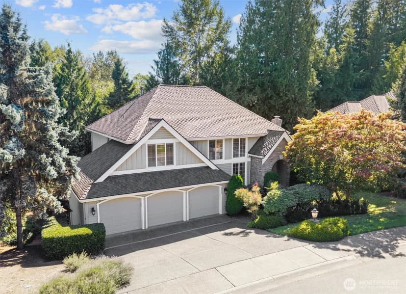 Property photo for 20537 Ne 34th Place, Sammamish photo 38