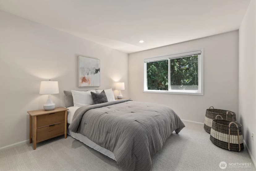 Property photo for 20537 Ne 34th Place, Sammamish photo 26