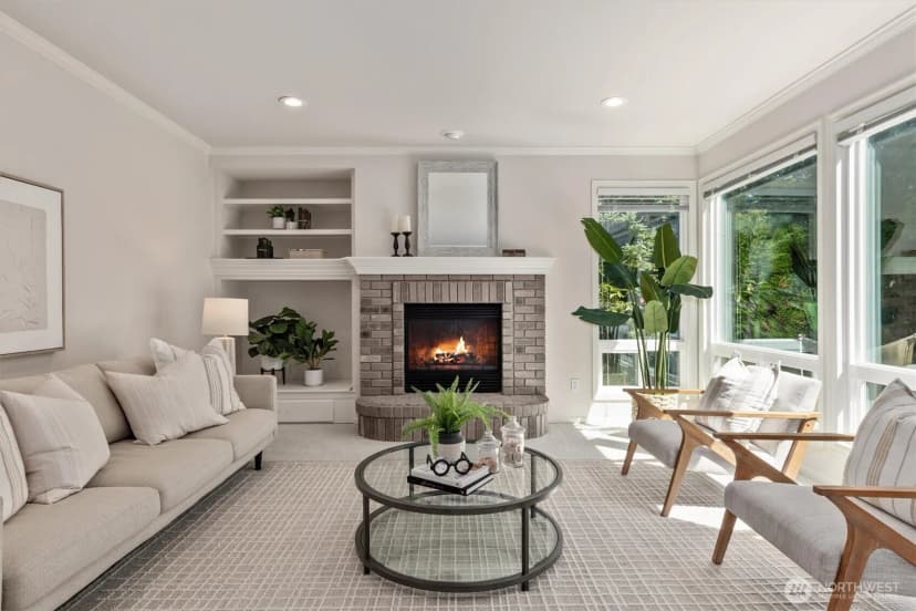 Property photo for 20537 Ne 34th Place, Sammamish photo 16