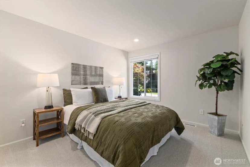Property photo for 20537 Ne 34th Place, Sammamish photo 27