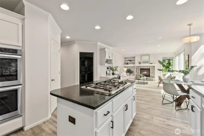 Property photo for 20537 Ne 34th Place, Sammamish photo 10