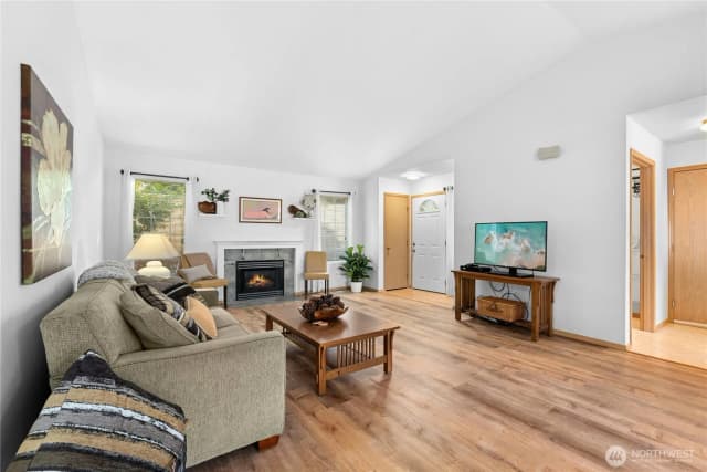 Property photo for 11416 Se 228th Place, Kent photo 3