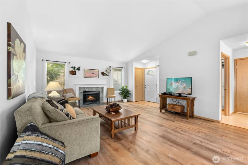 Property photo for 11416 Se 228th Place, Kent photo 3