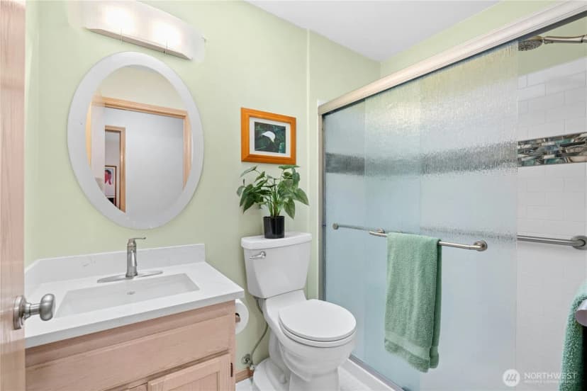 Property photo for 11416 Se 228th Place, Kent photo 17