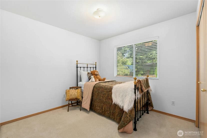 Property photo for 11416 Se 228th Place, Kent photo 15
