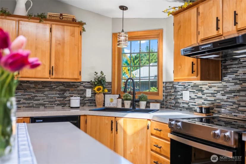 Property photo for 17917 110th Street Nw, Gig Harbor photo 7
