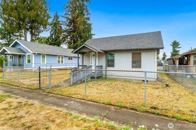 Property photo for 1334 Central Boulevard, Centralia