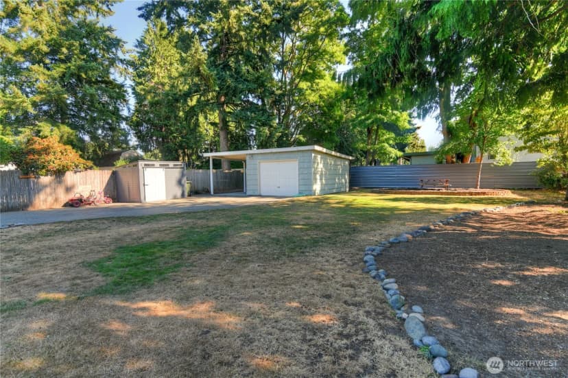 Property photo for 4709 14th Avenue Se, Lacey photo 32