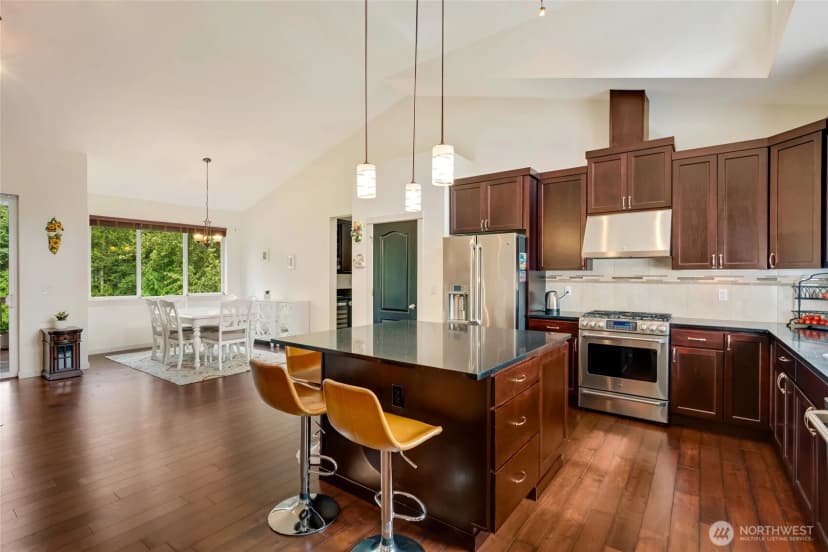 Property photo for 20205 107th Street Se, Snohomish photo 8