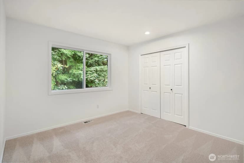 Property photo for 21416 Ne 81st Street, Redmond photo 27