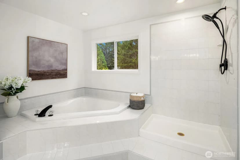 Property photo for 21416 Ne 81st Street, Redmond photo 24