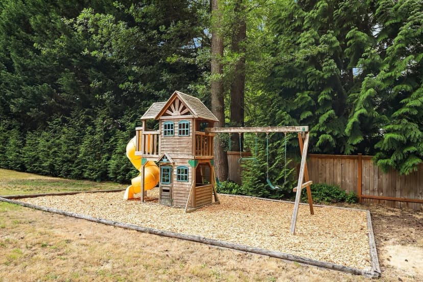 Property photo for 21416 Ne 81st Street, Redmond photo 33