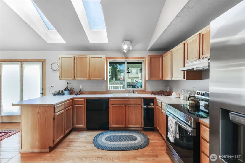 Property photo for 18 B E Intercity Avenue, Everett photo 8