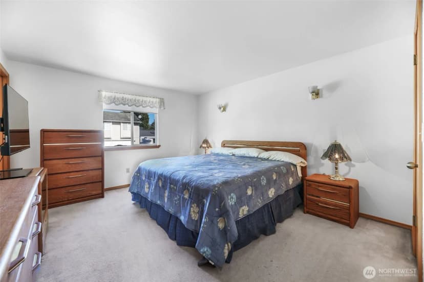 Property photo for 18 B E Intercity Avenue, Everett photo 21