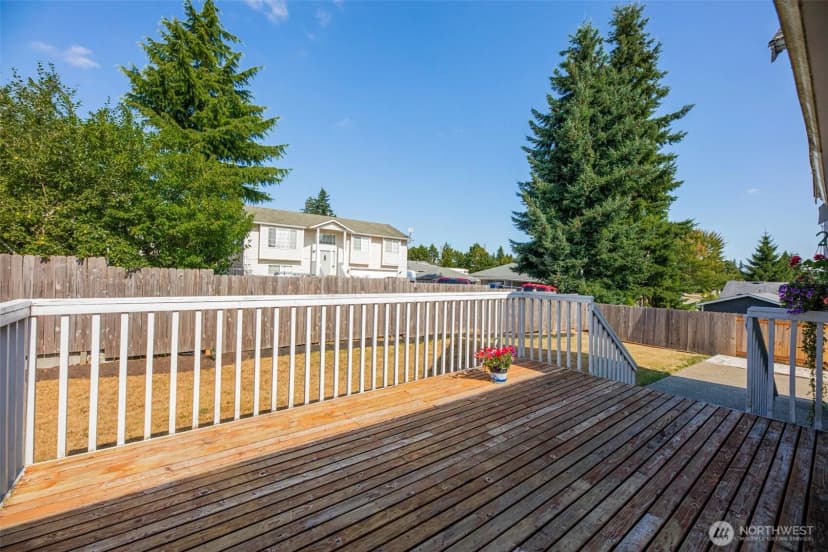 Property photo for 18 B E Intercity Avenue, Everett photo 31