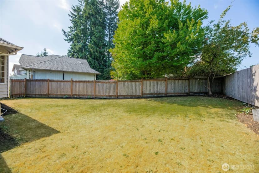Property photo for 18 B E Intercity Avenue, Everett photo 34