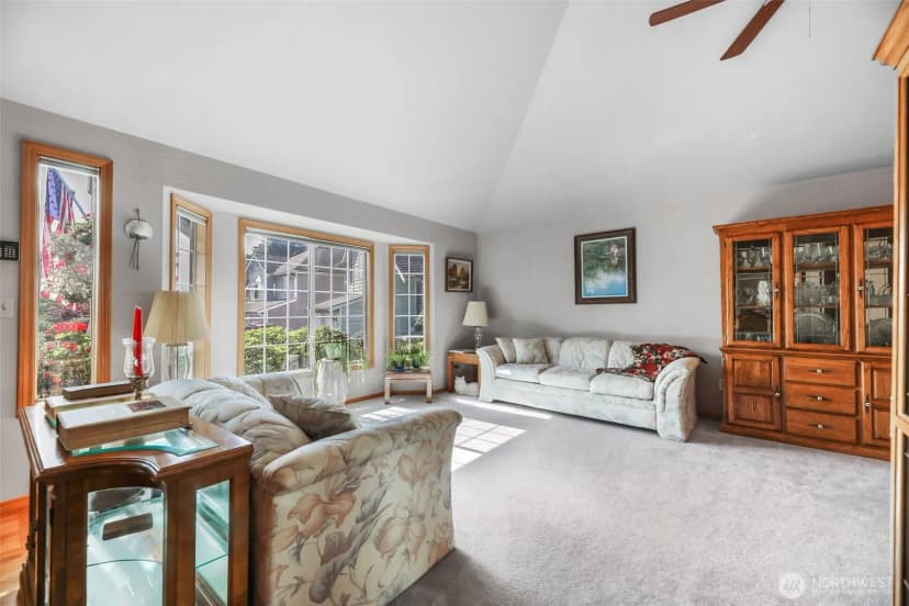 Property photo for 18 B E Intercity Avenue, Everett photo 13