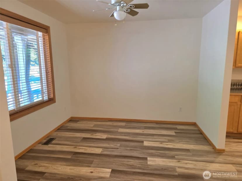 Property photo for 22213 N Clear Lake Boulevard Se, Yelm photo 14