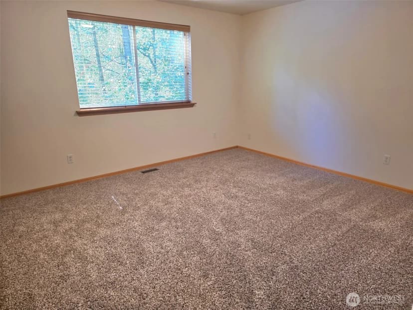 Property photo for 22213 N Clear Lake Boulevard Se, Yelm photo 15