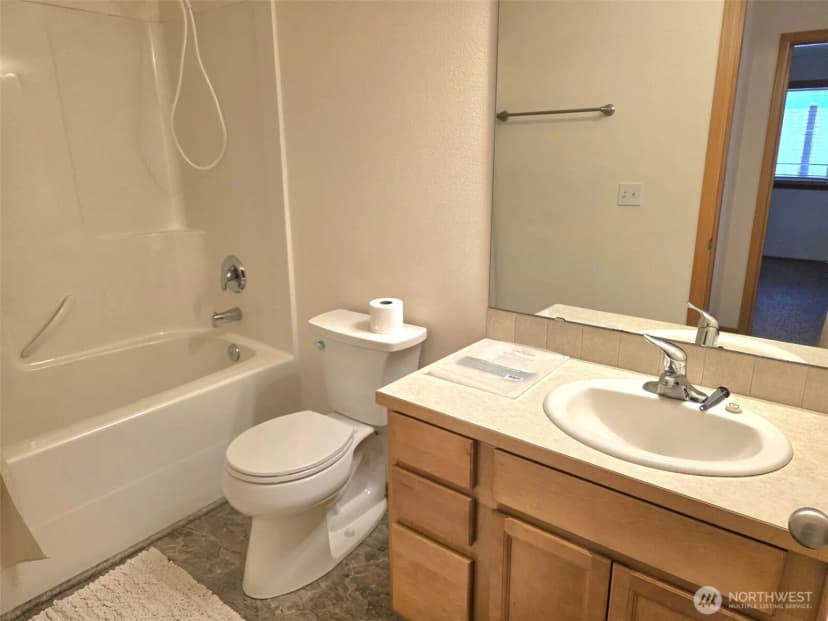 Property photo for 22213 N Clear Lake Boulevard Se, Yelm photo 17