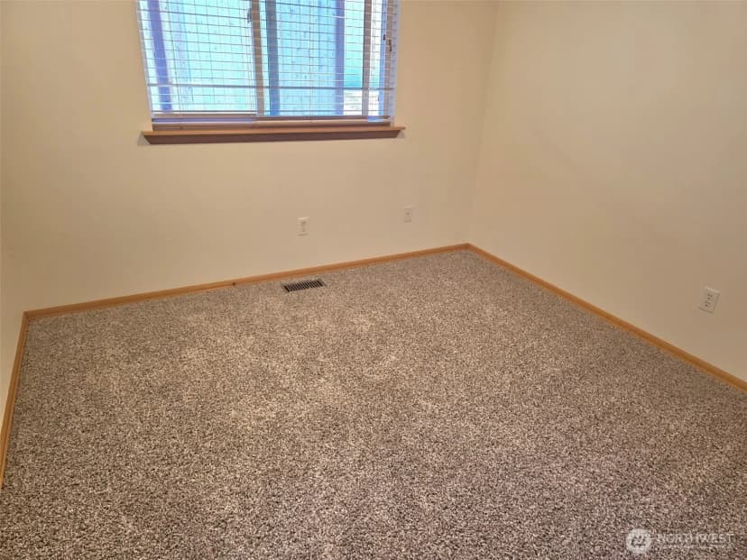 Property photo for 22213 N Clear Lake Boulevard Se, Yelm photo 16