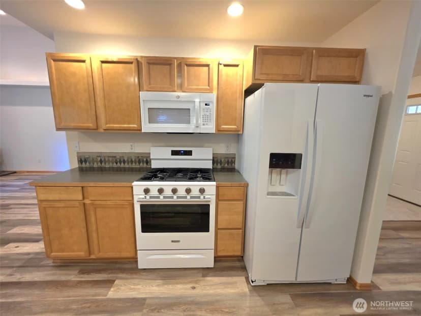 Property photo for 22213 N Clear Lake Boulevard Se, Yelm photo 10