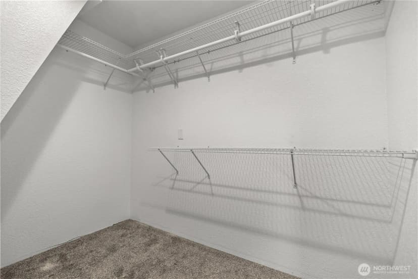 Property photo for 916 N Stadium Way, Tacoma photo 25