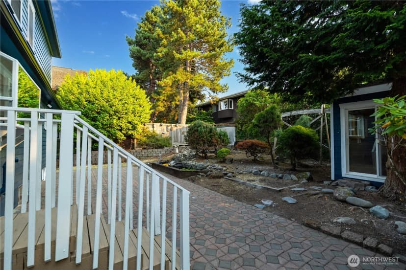 Property photo for 916 N Stadium Way, Tacoma photo 34