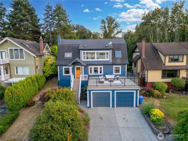 Property photo for 916 N Stadium Way, Tacoma